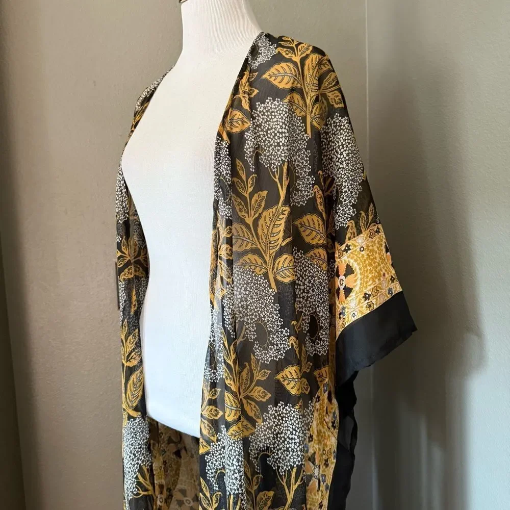 Vince Camuto Black and Gold Floral Kimono